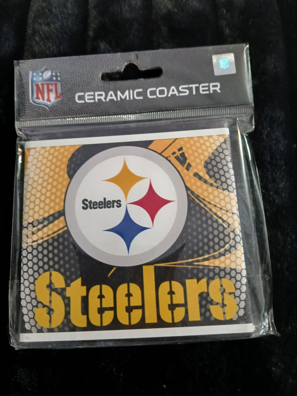NFL Pittsburgh Steelers Black and Yellow Team Logo Party Cups